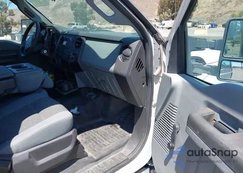 2011 Ford F-250 Xl from USA, damaged, VIN 1FD7X2B6XBEA42829